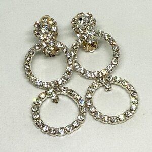 Silvertone Rhinestone dangle earrings, Cllip-ons